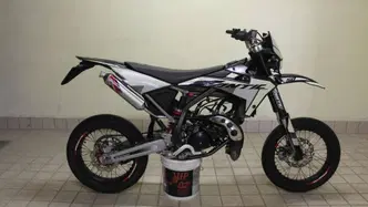 Fantic Motor Motard 50 Performance 2t (2020) usata