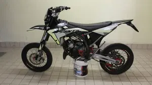 Fantic Motor Motard 50 Performance 2t (2020)  (4)