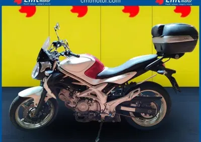Suzuki Gladius 650 SFV (2009 - 15) - Annuncio 10098252
