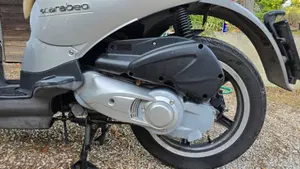 Aprilia Scarabeo 200 i.e. (2009 - 11)  (2)