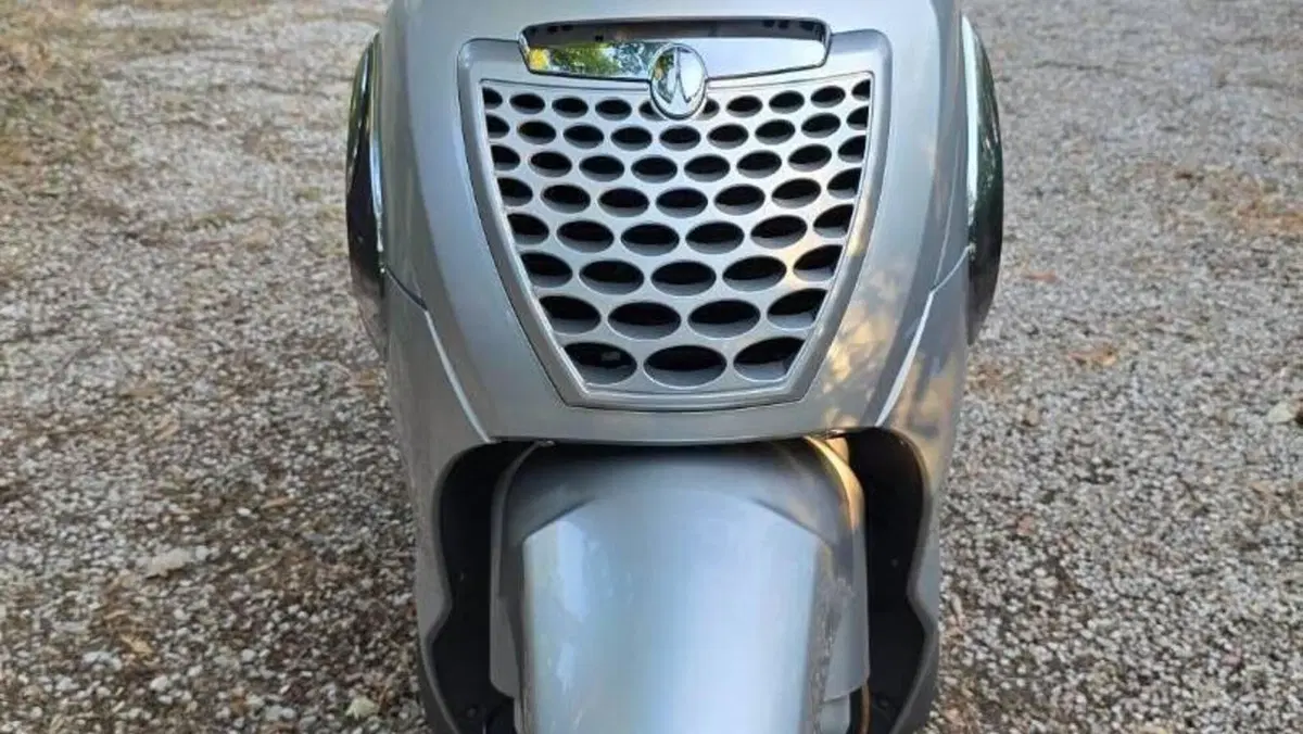 Aprilia Scarabeo 200 i.e. (2009 - 11)  (5)