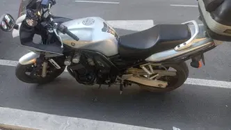 Yamaha FZS 600 Fazer (2002 - 03) usata