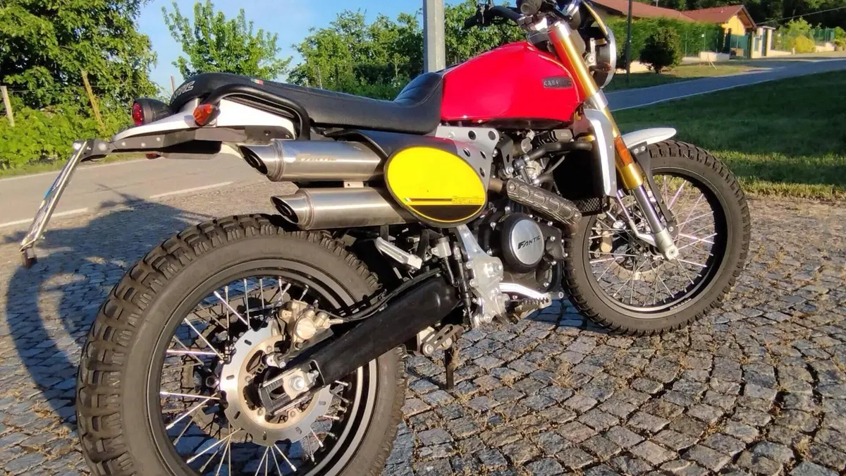 Fantic Motor Caballero 125 Scrambler (2021 - 23)  (2)