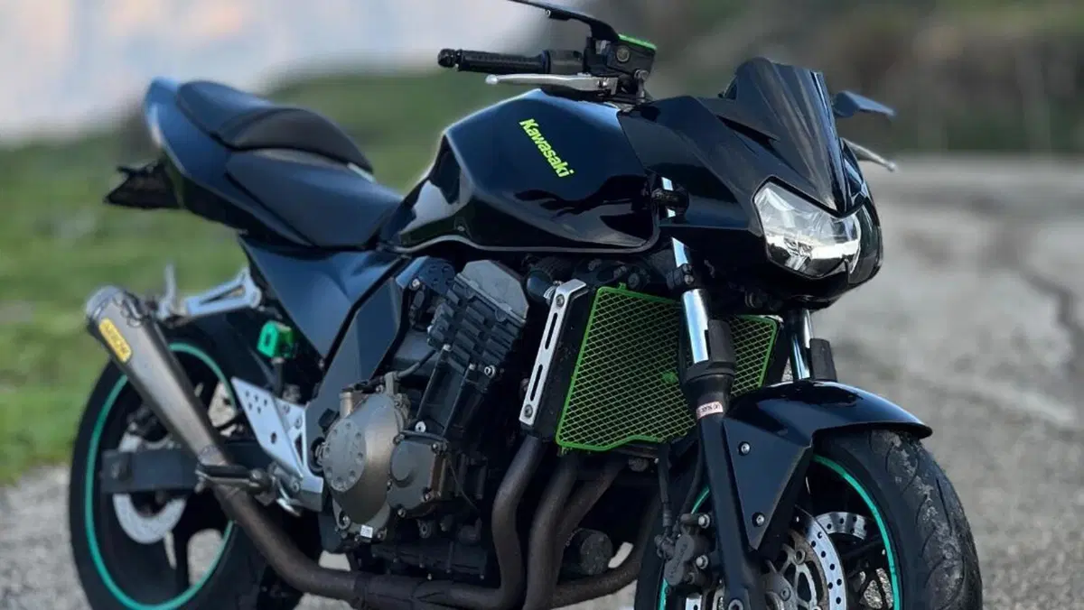 Kawasaki Z 750 (2003 - 06)  (2)