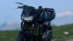 Kawasaki Z 750 (2003 - 06)  (3)