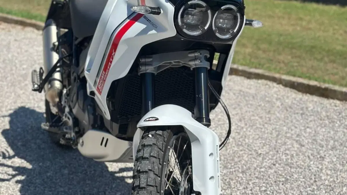 Ducati DesertX (2022 - 25) 
