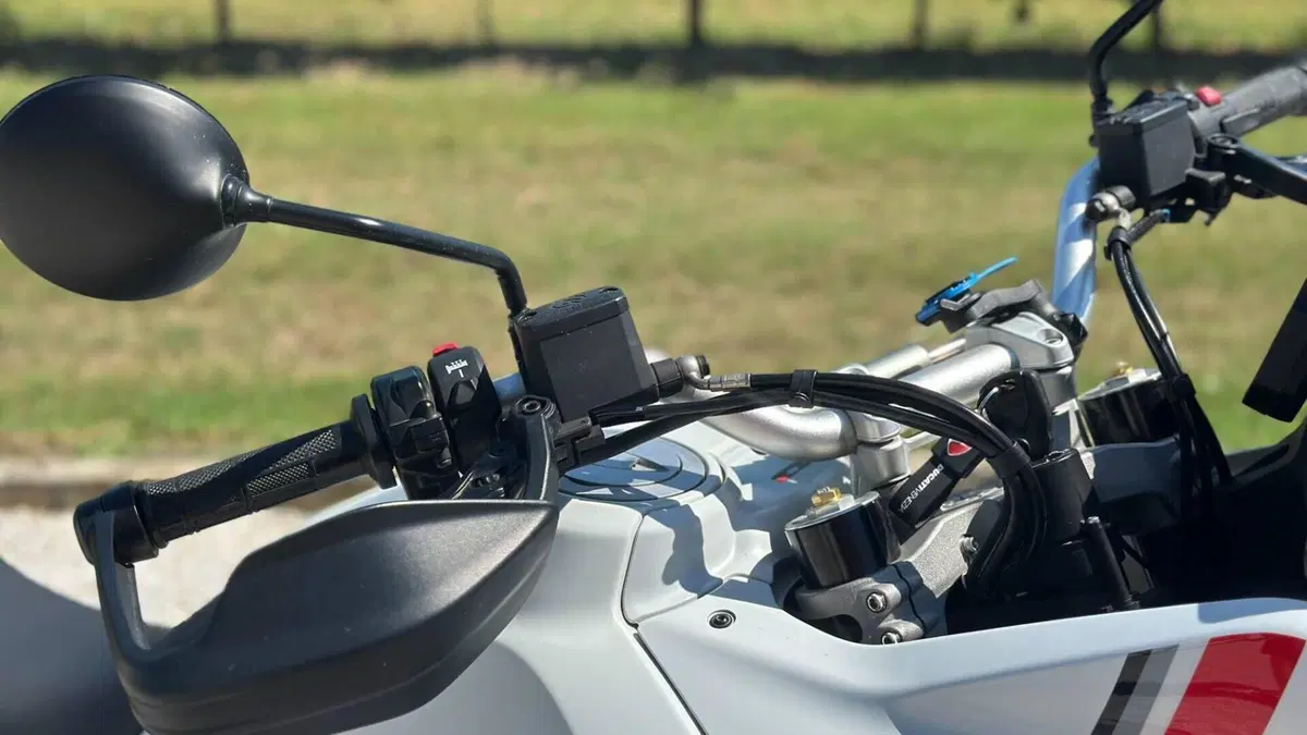 Ducati DesertX (2022 - 25)  (10)