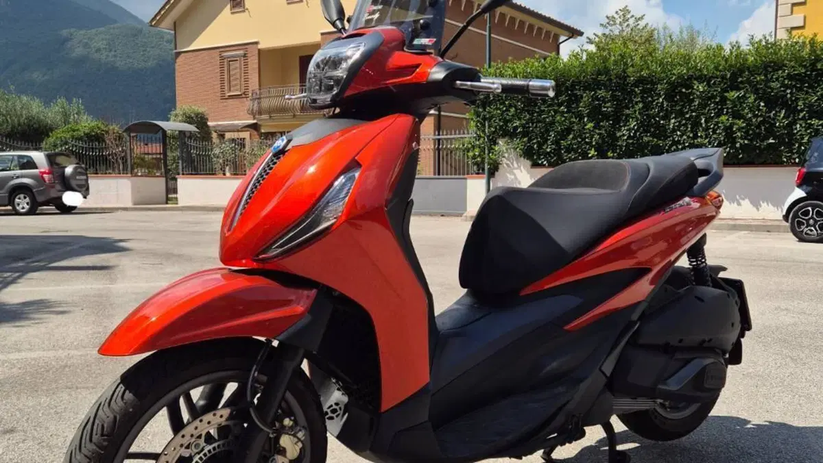 Piaggio Beverly 300 S ABS-ASR (2021 - 25) 