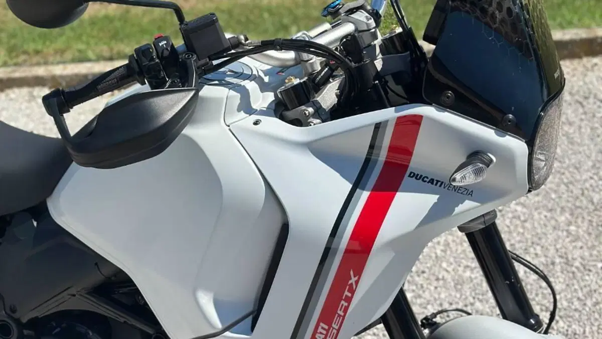 Ducati DesertX (2022 - 25)  (13)