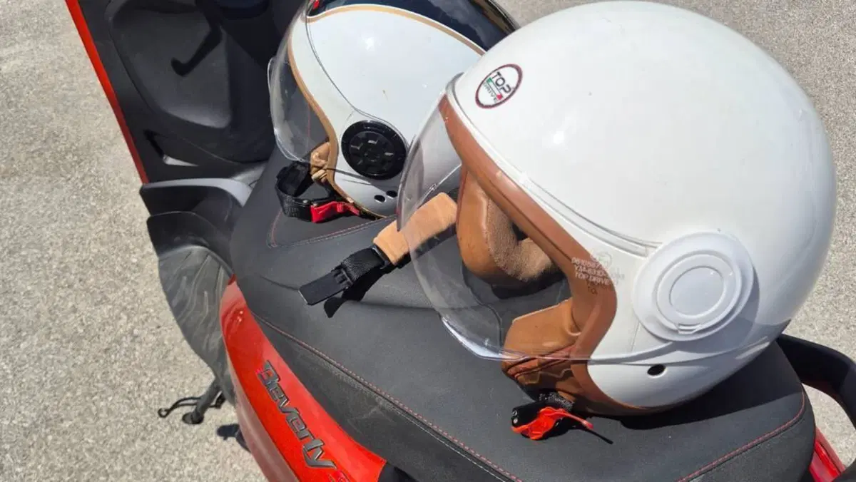 Piaggio Beverly 300 S ABS-ASR (2021 - 25)  (14)