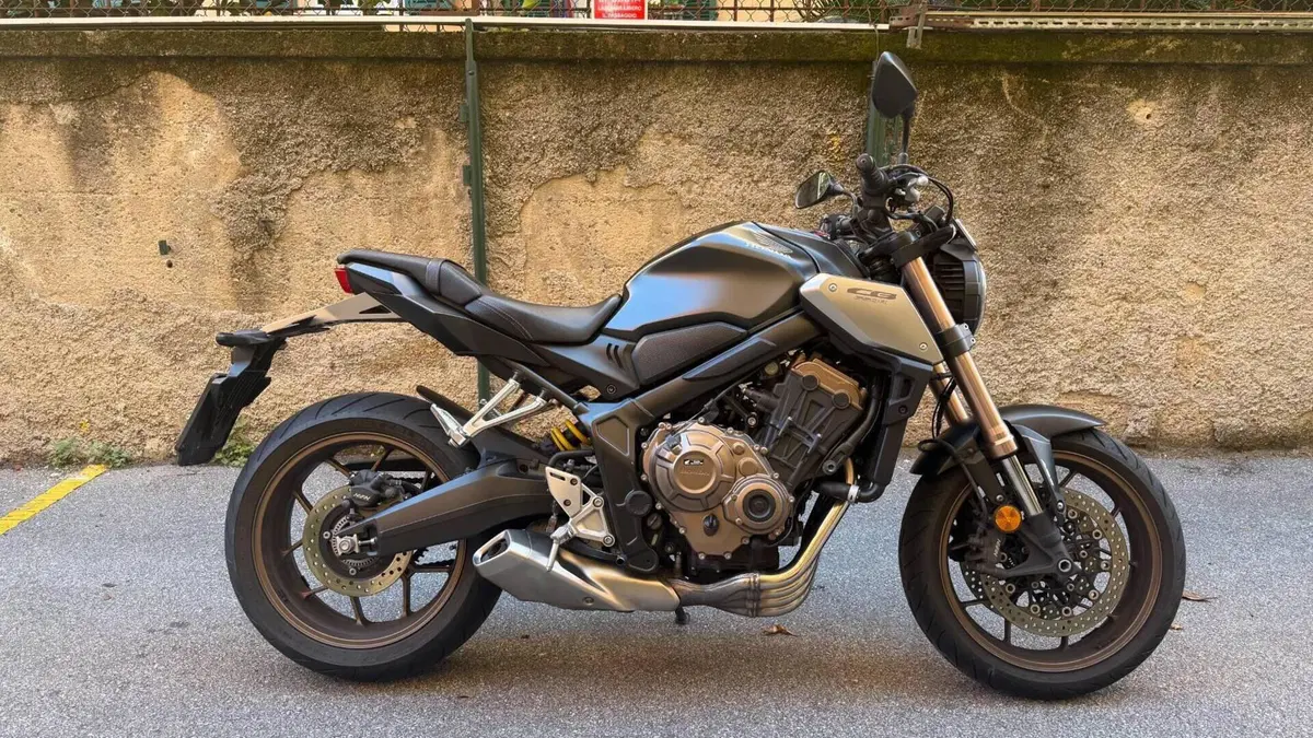 Honda CB 650 R (2021 - 23)  (3)