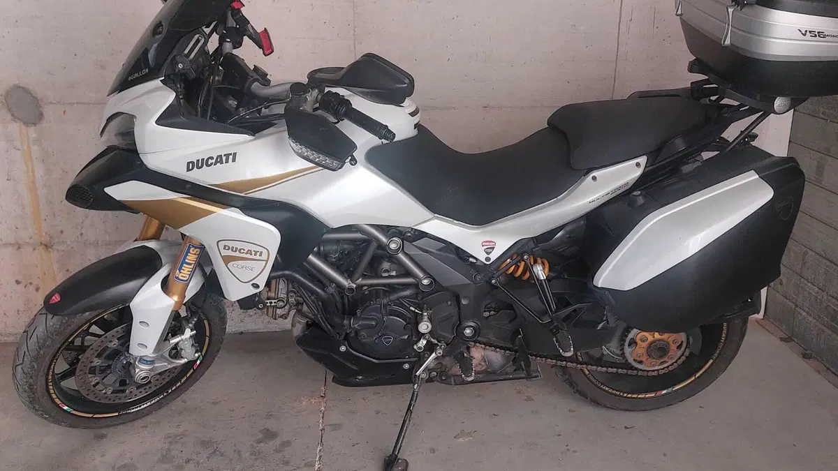 Ducati Multistrada 1200 ABS (2010 - 12)  (2)
