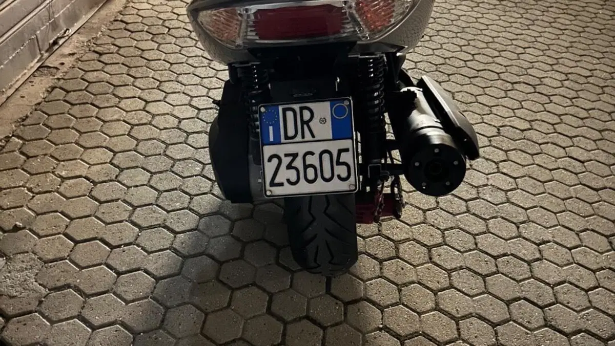 Kymco Xciting 500i R (2007 - 14)  (6)