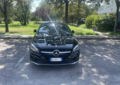 Mercedes-Benz CLA Shooting Brake 180 Business