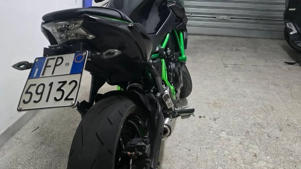 Kawasaki Z 650 (2025 - 26)  (4)