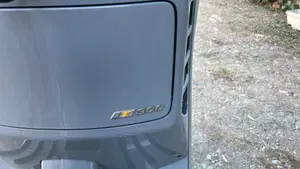 Vespa GTS 300 Supertech Hpe (2021 - 22)  (3)