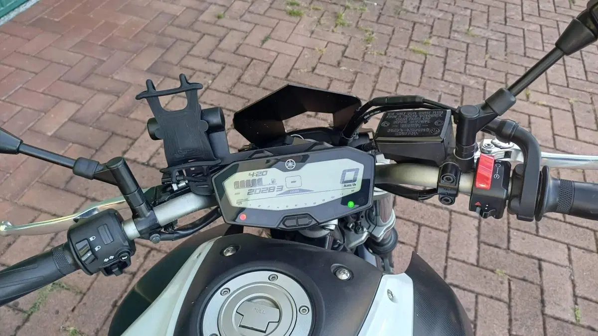 Yamaha MT-07 (2014 - 16)  (3)