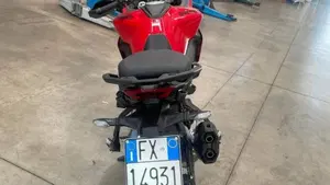 Ducati Multistrada V2 (2025 - 26)  (2)
