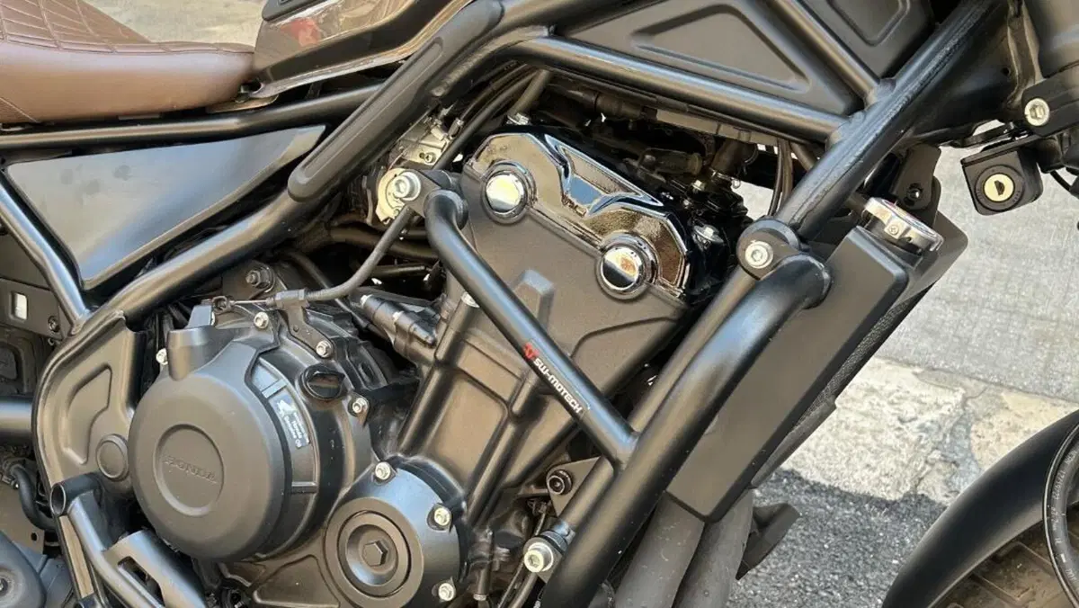 Honda CMX 500 Rebel + Special Edition (2022 - 24)  (4)