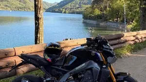 Yamaha MT-09 SP (2021 - 23)  (2)