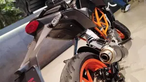 KTM 390 Duke ABS (2012 - 16)  (5)