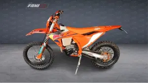 KTM 500 EXC-F Champion Edition (2025)  (2)