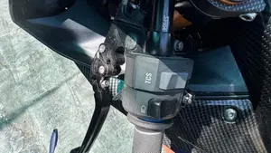 Yamaha YZF R6 Race (2022 - 26)  (7)