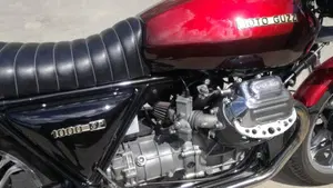 Moto Guzzi   (4)