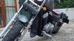 Honda VT 600 C Shadow (1989 - 02)  (16)