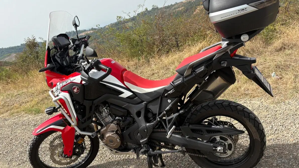 Honda Africa Twin CRF 1000L DCT ABS (2016 - 17)  (6)