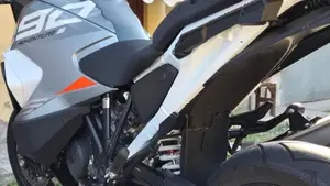 KTM 1290 Super Adventure S (2021 - 25)  (4)