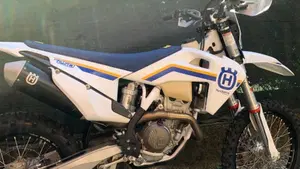 Husqvarna FE 250 Heritage (2023)  (2)