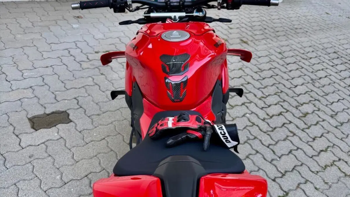 Ducati Streetfighter V4 S (2025 - 26)  (5)