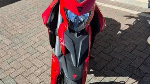 Ducati Hyperstrada 821 (2013 - 15)  (4)