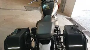 Royal Enfield Classic 650 (2025 - 26)  (7)