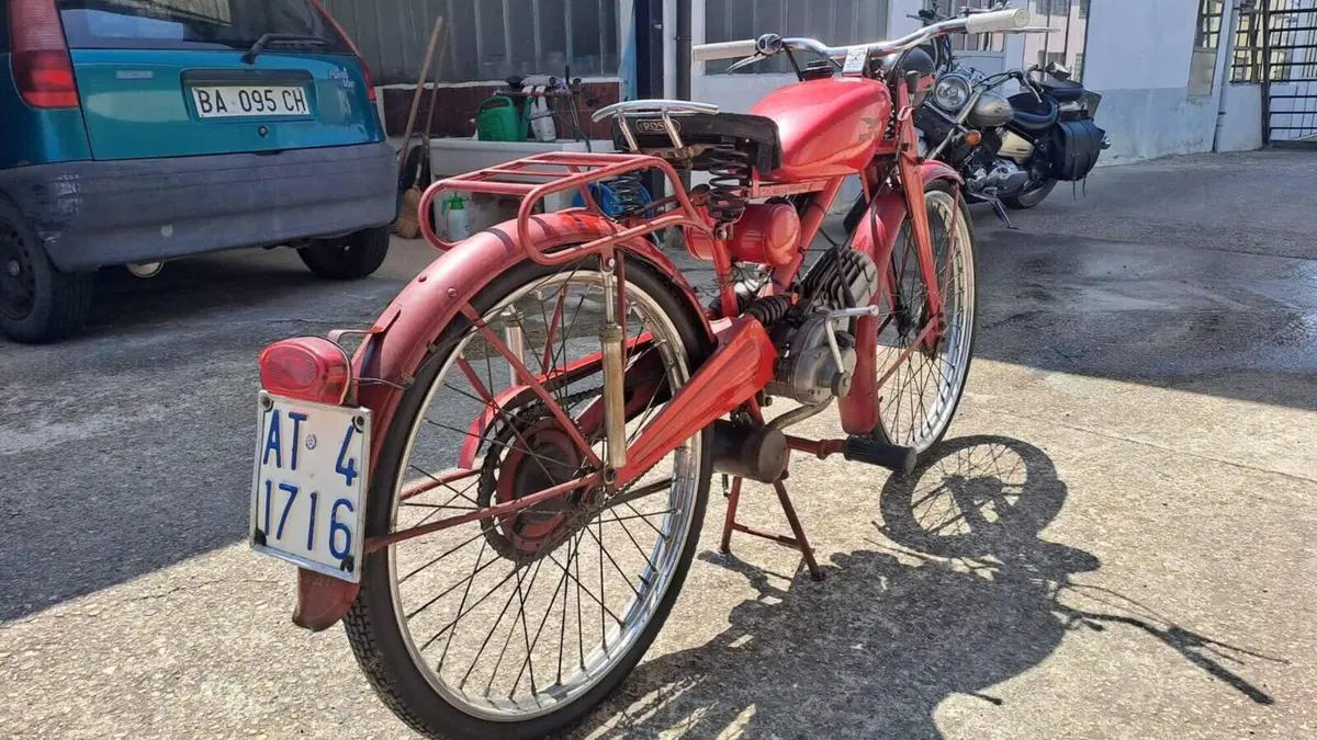Moto Guzzi   (3)