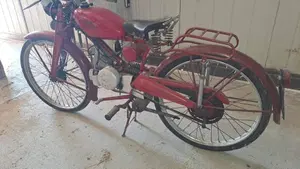 Moto Guzzi   (8)