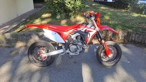 Honda CRF 450R (2019)  (2)