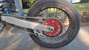 Honda CRF 450R (2019)  (9)