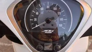 Honda SH 125 Mode (2021 - 23)  (5)