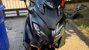 Yamaha T-Max 560 Tech Max (2022 - 24)  (4)