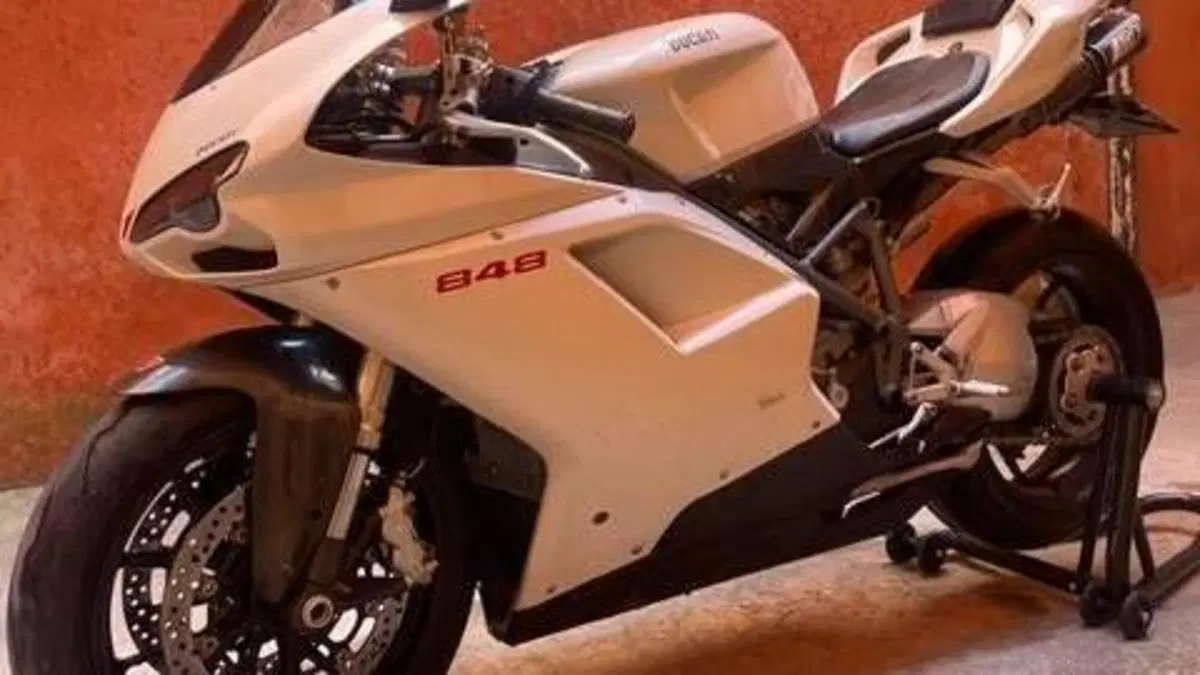 Ducati 848 (2007 - 13)  (2)