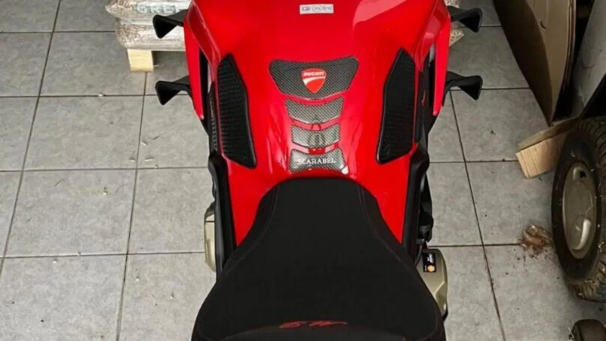 Ducati Streetfighter V4 1100 (2021 - 22)  (7)