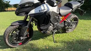 Ducati Multistrada V4 S (2021 - 24)  (2)