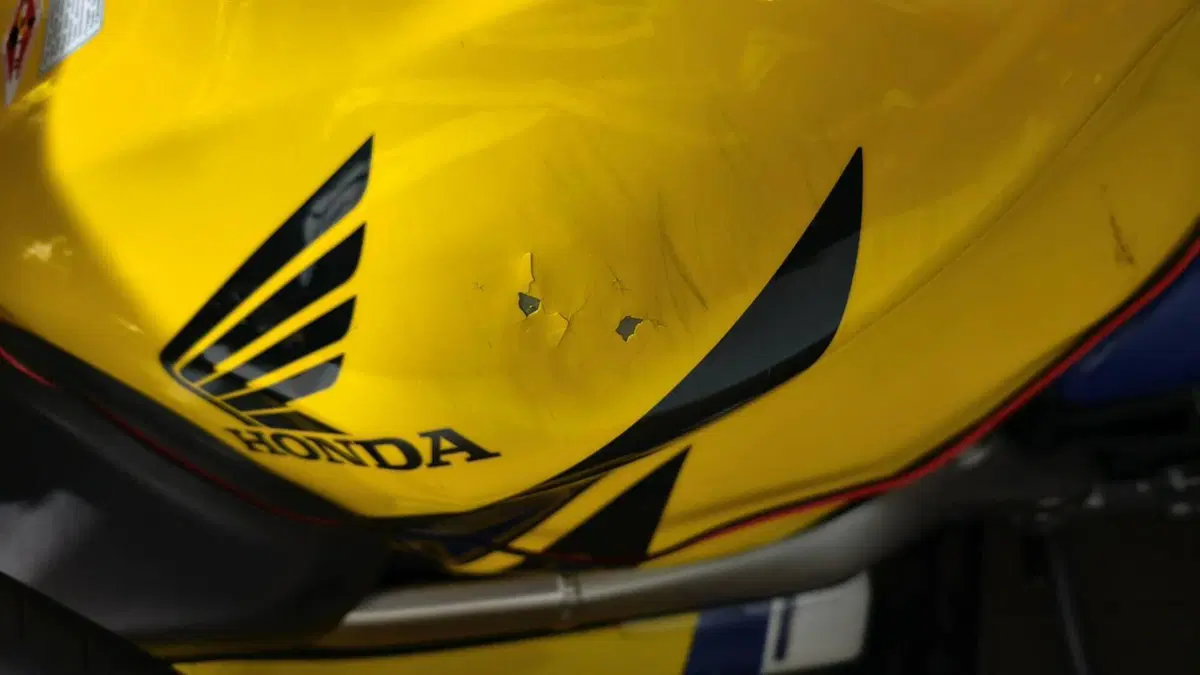 Honda CBR 600 F Sport  (5)