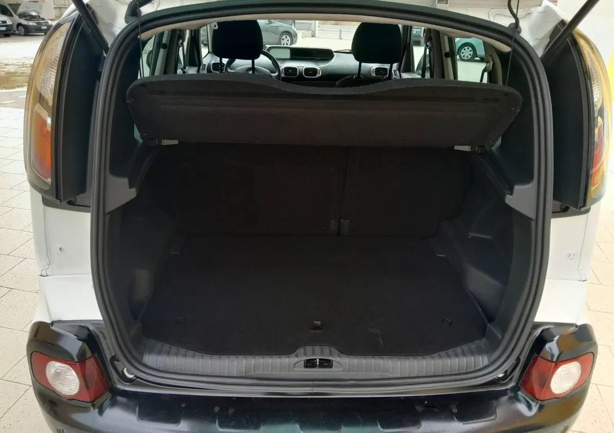 Citroen C3 Picasso BlueHDi 100 Exclusive Cinema (10)