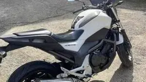 Honda NC700S ABS (2011 - 14)  (2)