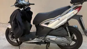 Kymco Agility 200i R16 + (2014 - 17)  (5)