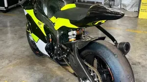 Yamaha YZF R6 (2010 - 16)  (3)