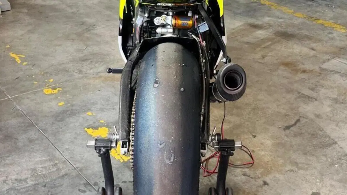 Yamaha YZF R6 (2010 - 16)  (7)
